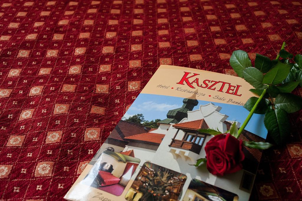 Hotel Kasztel Rzezawa Quarto foto